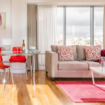 Saco - Broad Quay Hotel apartamentowy 4*