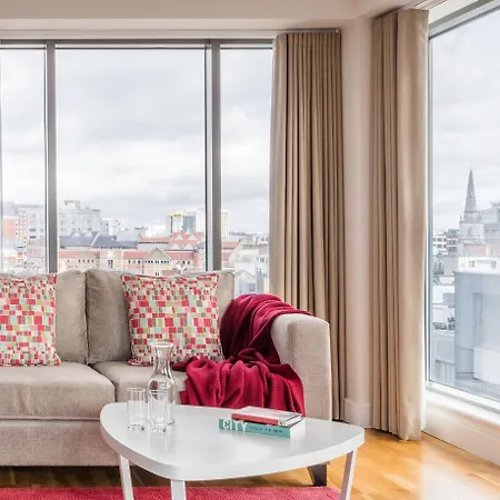 Hotel apartamentowy Saco - Broad Quay 4*