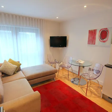 Apartahotel Saco - Broad Quay