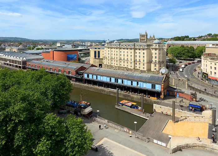 Saco - Broad Quay 아파트호텔