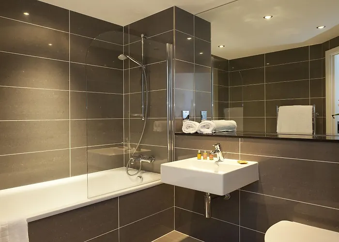 Saco - Broad Quay בריסטול